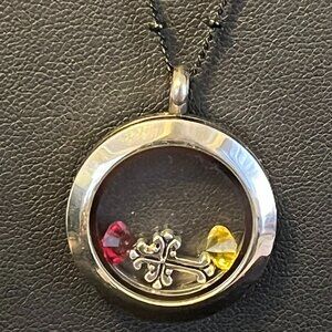 Vintage Origami Owl Locket Pendant w/ Adjustable Chain and 3 Charms